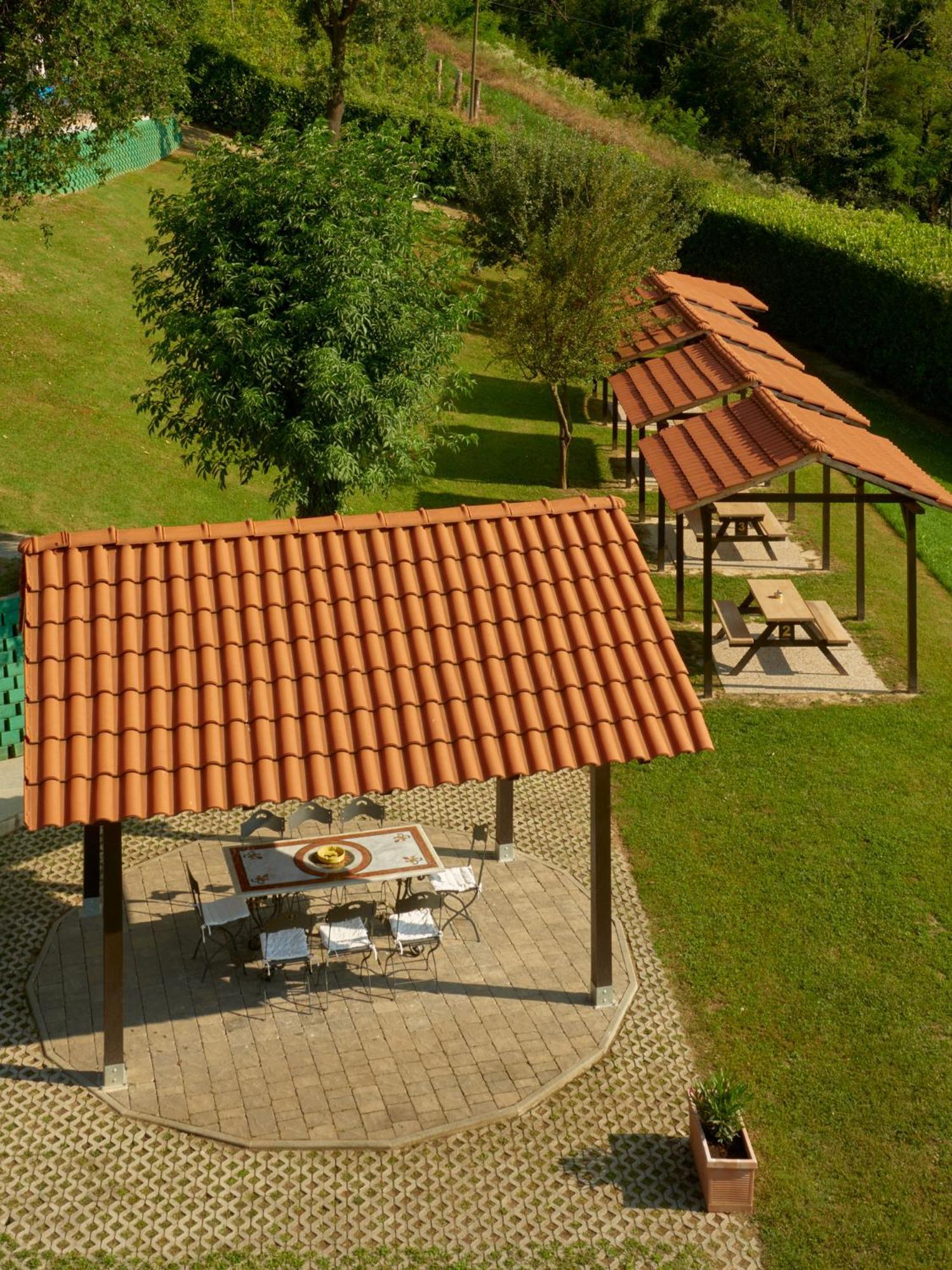 Vigna Dell'Acqua Villa Santo Stefano Belbo Exterior photo